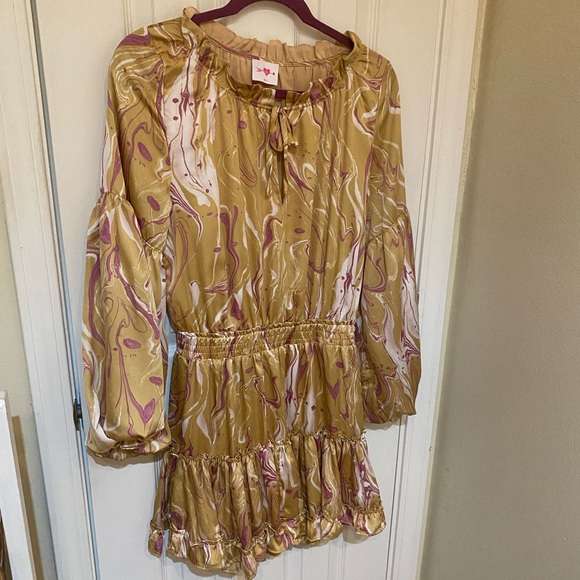 EUC Buddy Love Zozo Venus Ruffle Satin Mini Dress - Picture 1 of 3